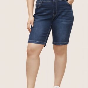 BloomChic Plus Size 26 Dark Blue Very Stretchy High Rise Denim Jean Shorts
